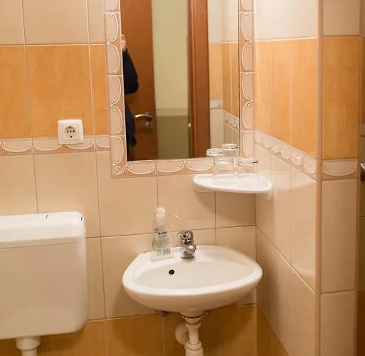 Taverna Panzio Vendégház *